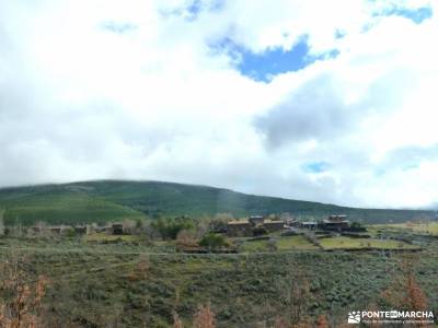 Cascadas Aljibe-Arquitectura Negra; viajes a la gomera ruinas numancia viajes mayo